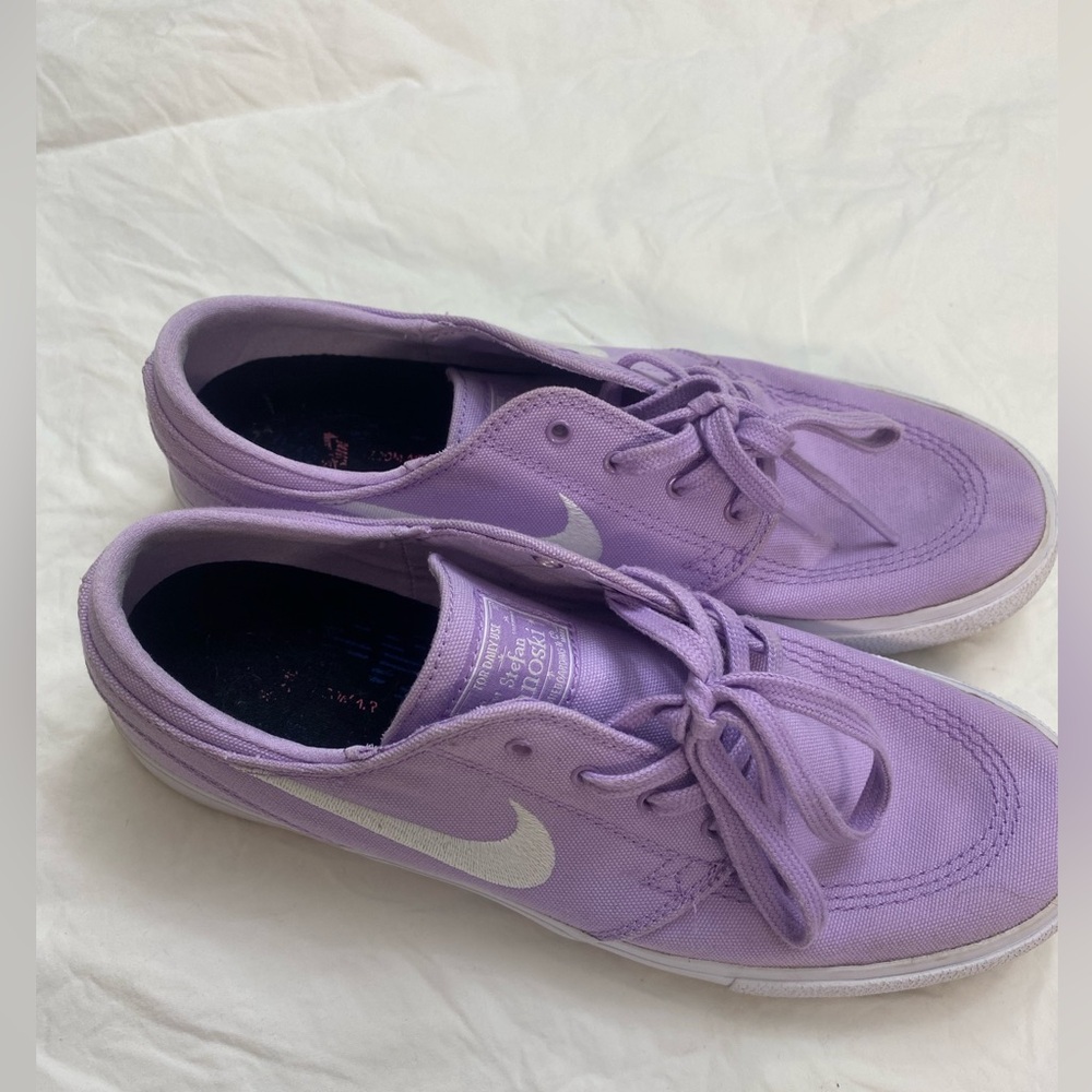 Nike Lavender Canvas Shoes